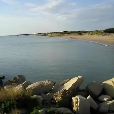 Apartamento Kamarina Land